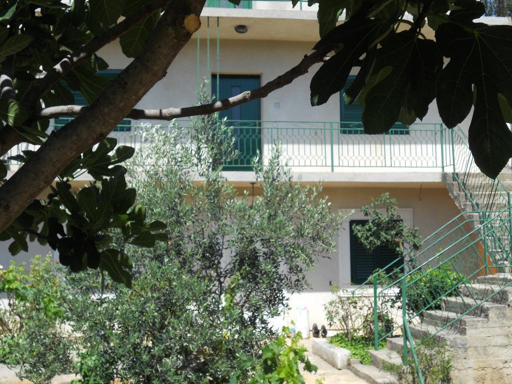 Apartment Guste Šibenik Zimmer foto