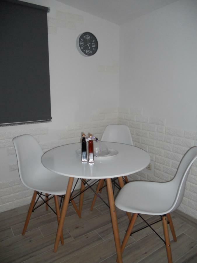 Apartment Guste Šibenik Exterior foto